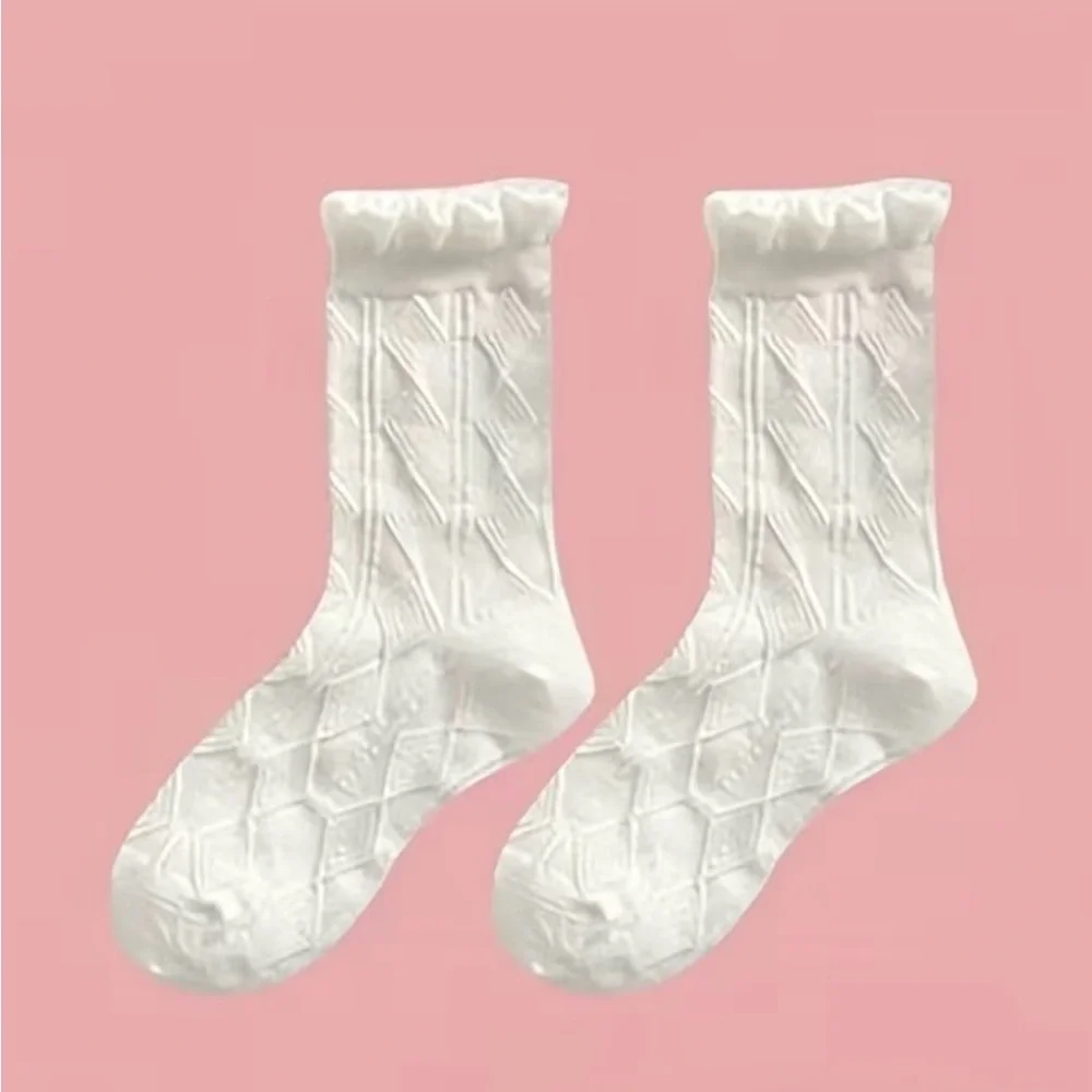 5-Pack Women's Socks, White Lace Mid-Calf Sweet Tulip Pink Embroidered Socks Set